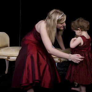 BrittainyDress divan sm_2.jpg